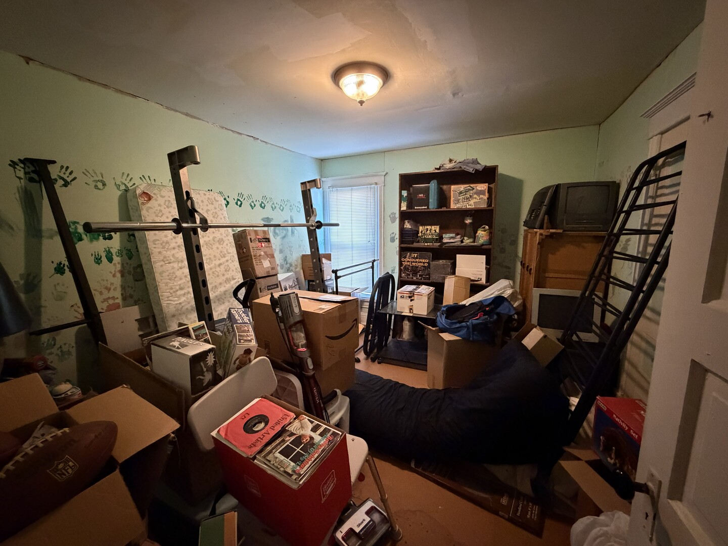 304 Avenue D Rochelle, IL 61068 - Photo 9 of 15