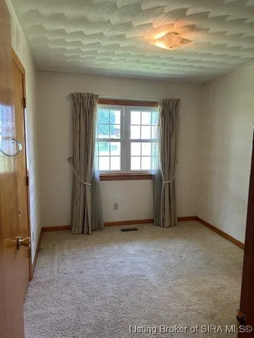 $160,000 | 207 Southern Avenue, Salem, IN 47167