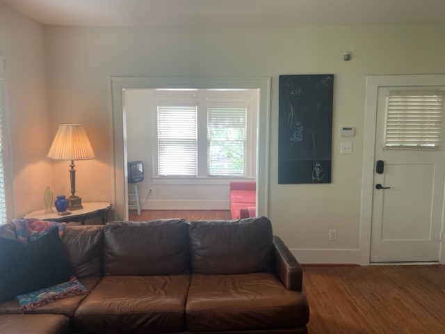 4105 McKinney Street, Unit B Houston, TX 77023 - Photo 8 of 25 a living room with furniture and a window