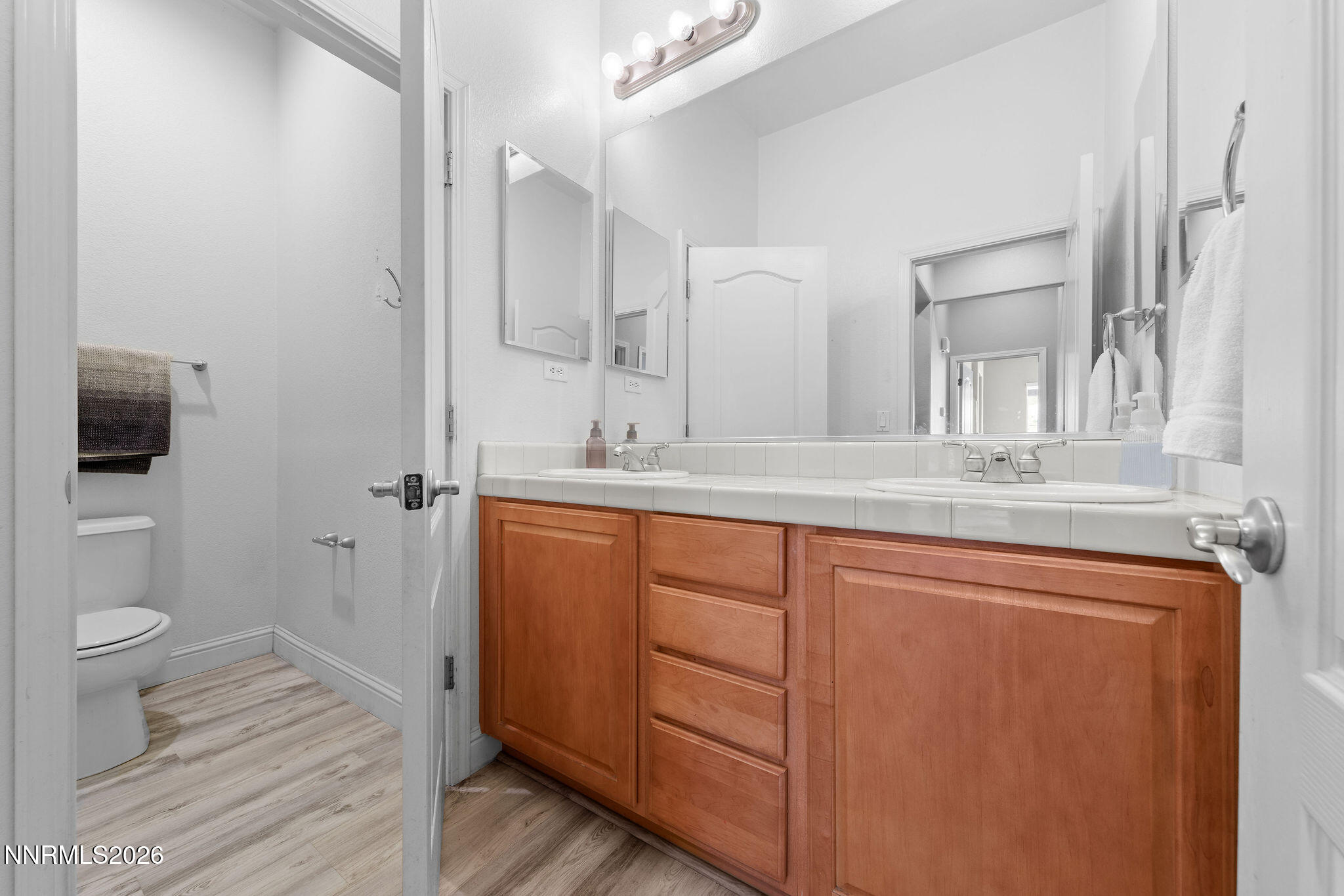 10770 Summer Glen Drive Reno, NV 89521 - Photo 42 of 57 10770SummerGlen(42of55)