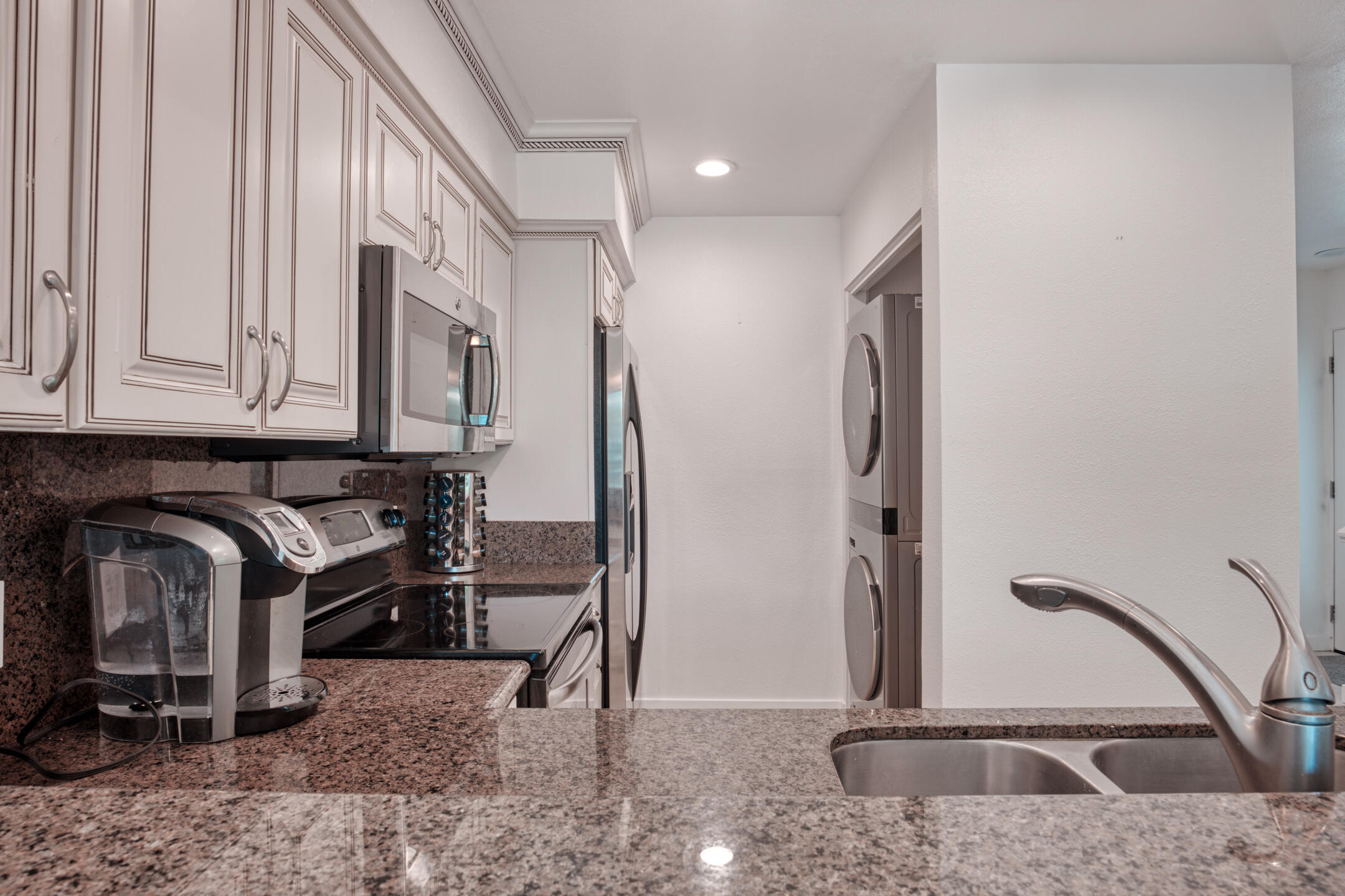 137 Racquet Club Drive South Rancho Mirage, CA 92270 - Photo 30 of 61 56