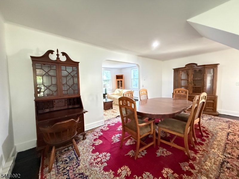 31 Cannonball Road Pompton Lakes, NJ 07442 - Photo 3 of 10