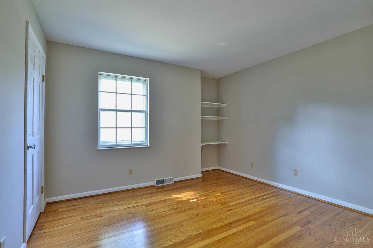 9883 Humphrey Road Cincinnati, OH 45242 - Photo 29 of 50 Gallery Image 29