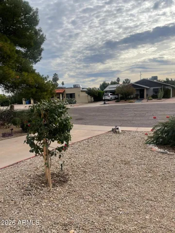 $1,400 | 15408 North 23rd Street, Phoenix, AZ 85022