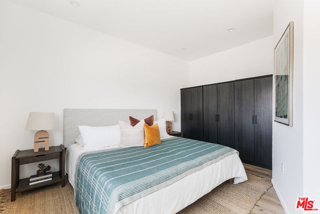 $799,000 | 2654 1/2 South Mansfield Avenue, Los Angeles, CA 90016