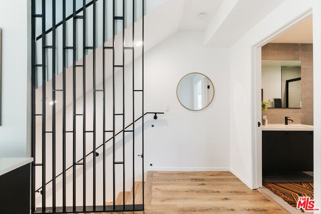 $799,000 | 2654 1/2 South Mansfield Avenue, Los Angeles, CA 90016