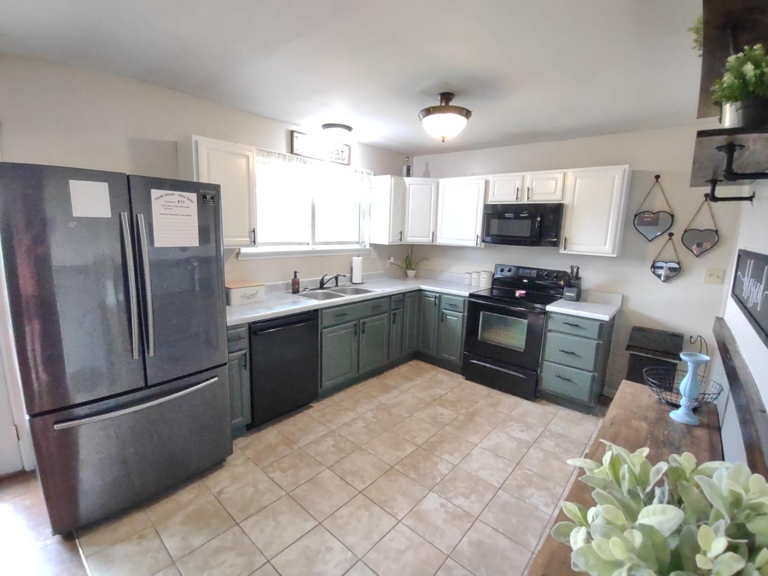 369 Tower Road Lawrenceburg, IN 47025 - Photo 9 of 22 kitchen w/ tile floor