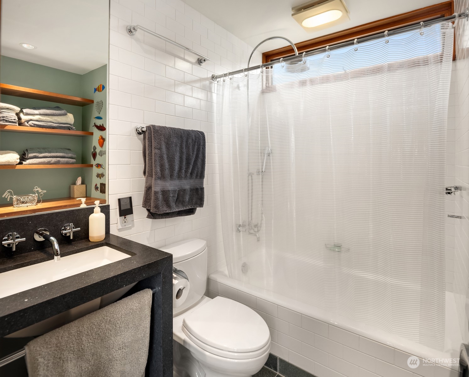 3226 East Madison Street Seattle, WA 98112 - Photo 17 of 33