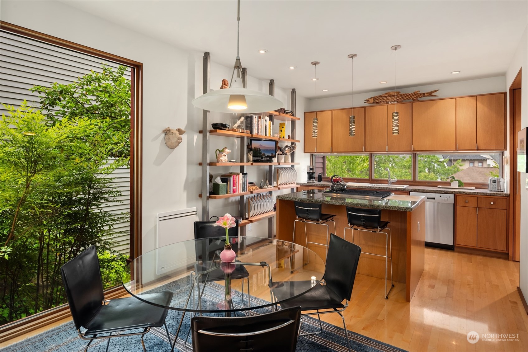 3226 East Madison Street Seattle, WA 98112 - Photo 2 of 33