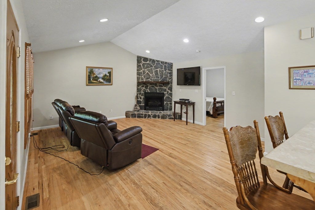788 Martin Road Danville, VA 24541 - Photo 3 of 40 Gallery Image 3