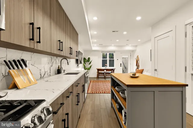 $465,000 | 1519 K Street Southeast, Unit 101, Washington, DC 20003