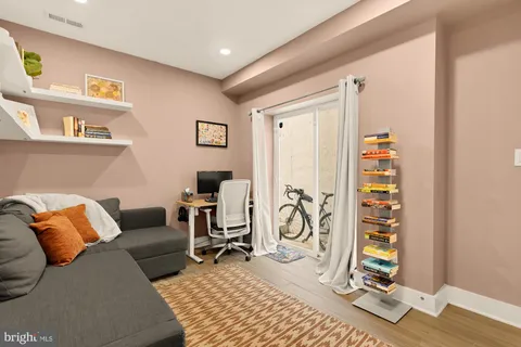 $465,000 | 1519 K Street Southeast, Unit 101, Washington, DC 20003