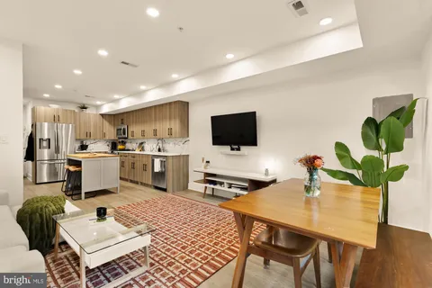 $465,000 | 1519 K Street Southeast, Unit 101, Washington, DC 20003