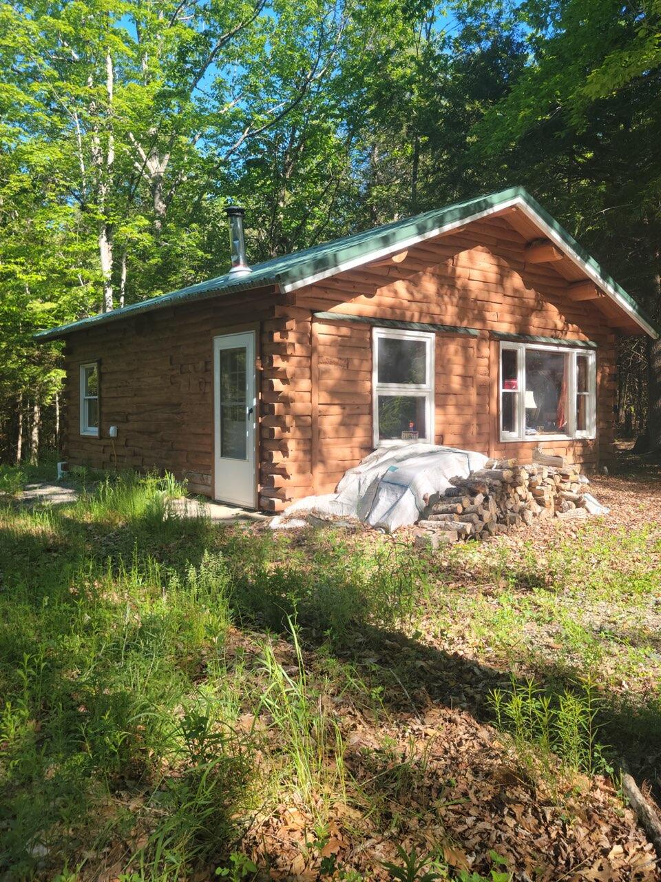 E0E031EA-8ADE-471D-9DBD-CCE526FA87D8