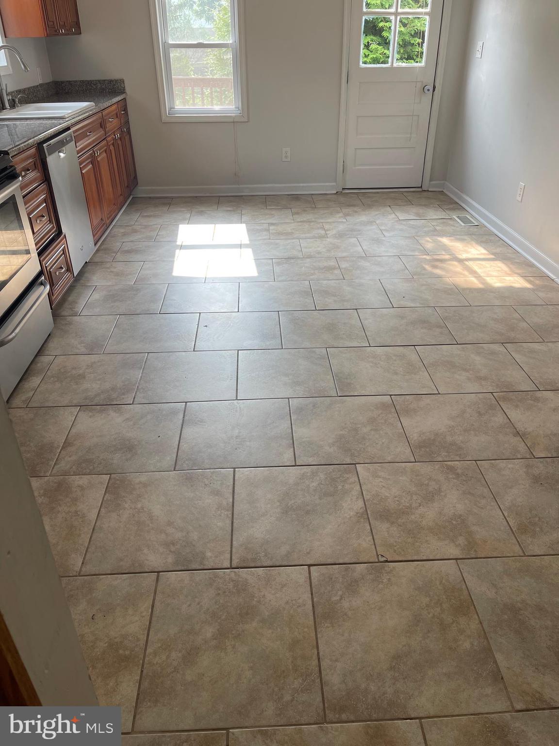 11905 Harp Road Hagerstown, MD 21742 - Photo 5 of 10 Gallery Image 5