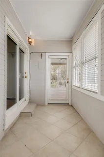 $1,095,000 | 4822 Twin Valley Drive, Austin, TX 78731