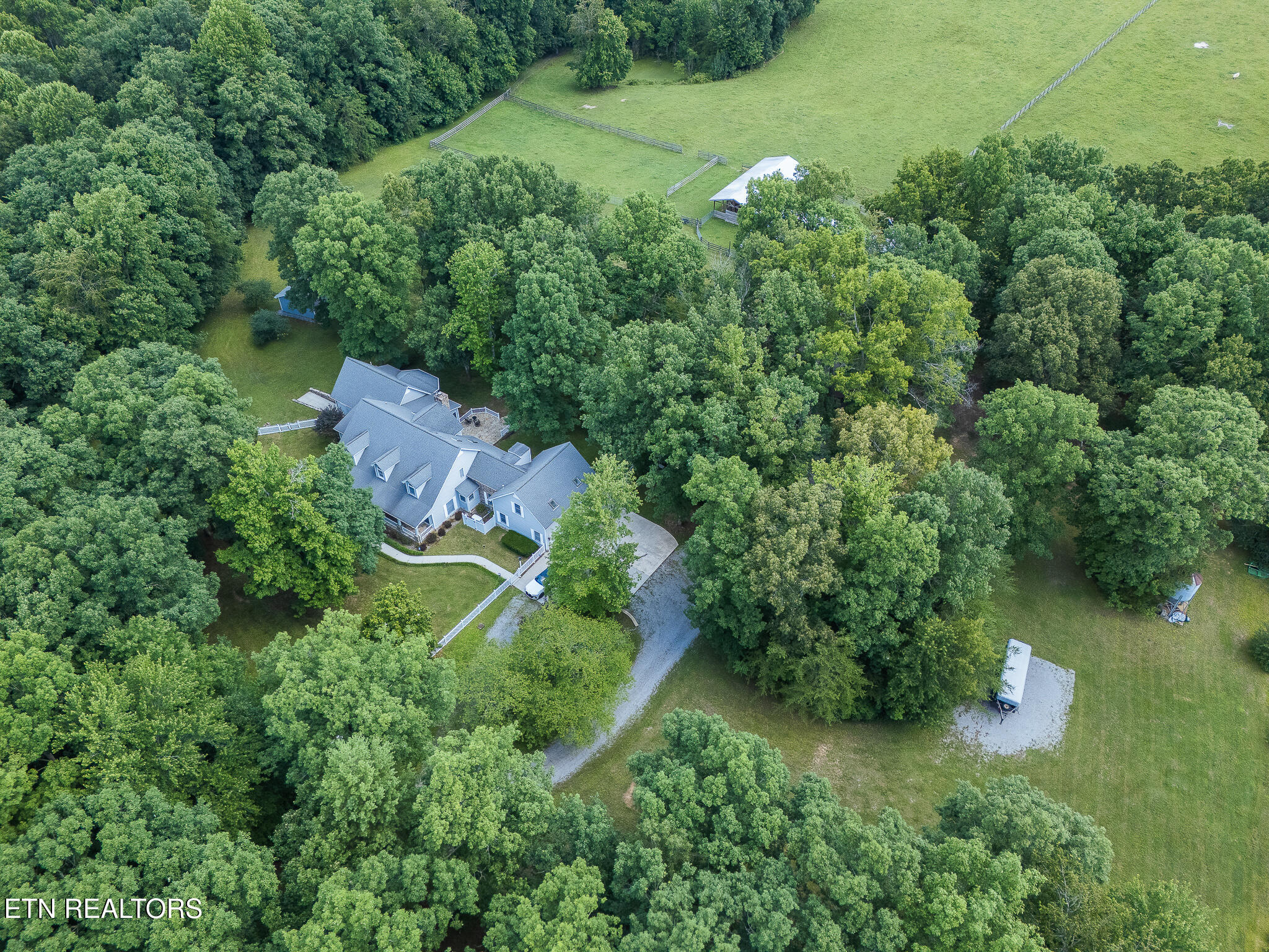 2570 Martha Washington Road Clarkrange, TN 38553 - Photo 3 of 59 MLS-64