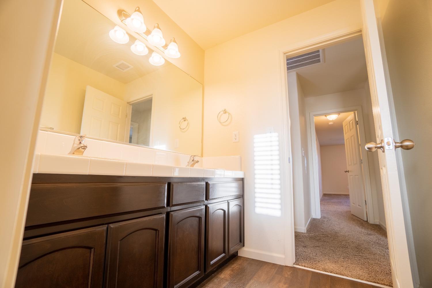 16479 Mark Road Madera, CA 93636 - Photo 17 of 58 Gallery Image 17