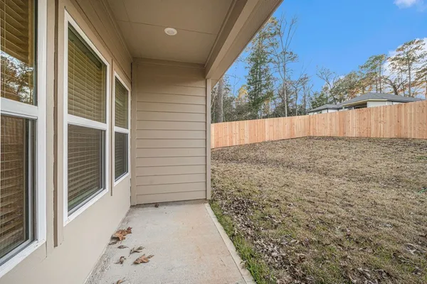 $1,800 | 12153 Goliad Lane, Willis, TX 77378