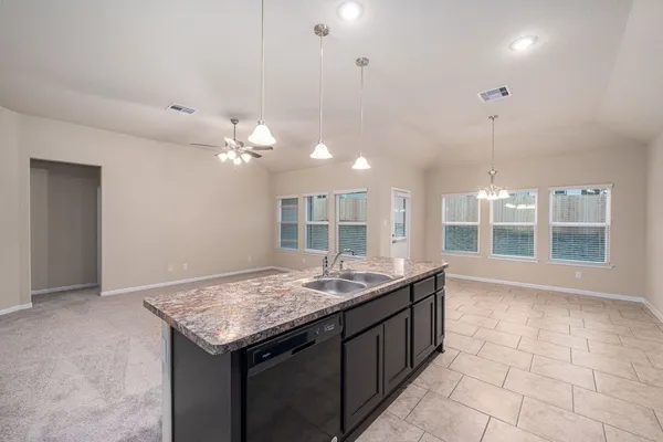 $1,800 | 12153 Goliad Lane, Willis, TX 77378