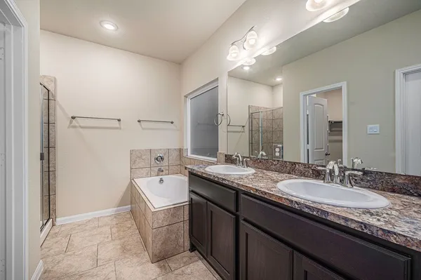 $1,800 | 12153 Goliad Lane, Willis, TX 77378