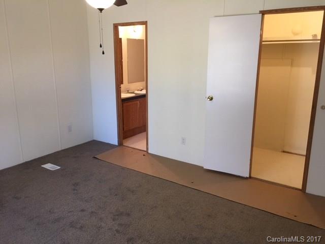 145 Loray Farm Road, Unit L2 Dallas, NC 28034 - Photo 8 of 9 a view of an empty room