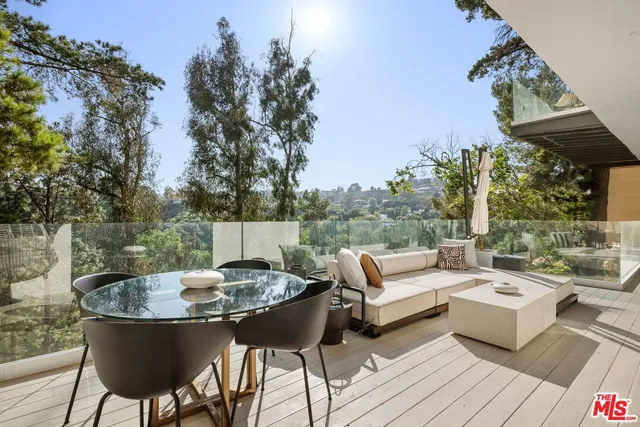 $1,925,000 | 8583 Skyline Drive, Los Angeles, CA 90046