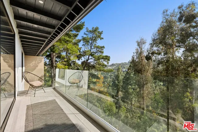 $1,925,000 | 8583 Skyline Drive, Los Angeles, CA 90046