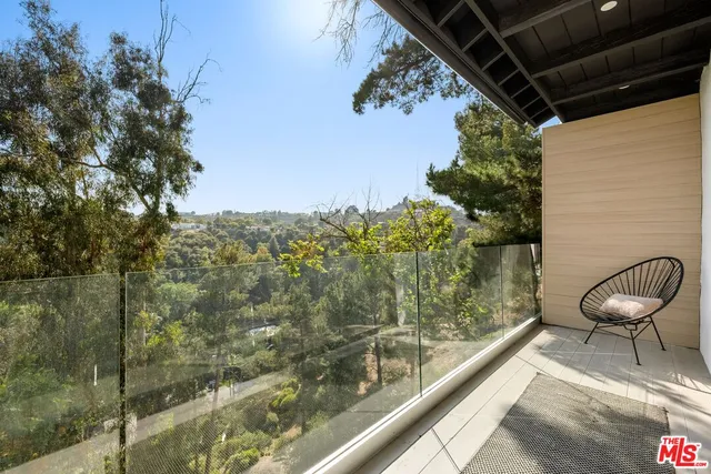 $1,925,000 | 8583 Skyline Drive, Los Angeles, CA 90046