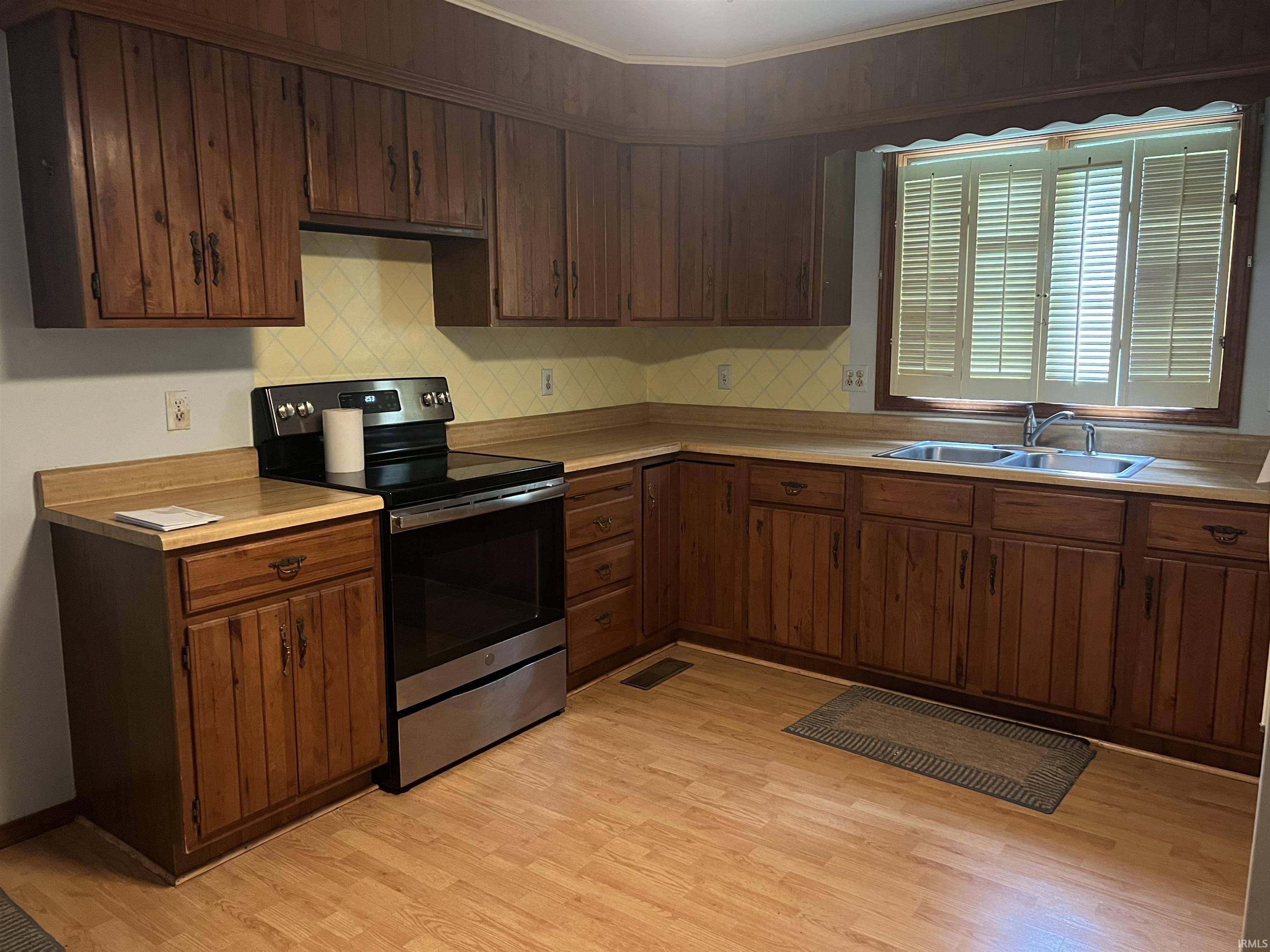 2781 North Co Road West Hazleton, IN 47640 - Photo 6 of 24 Gallery Image 6