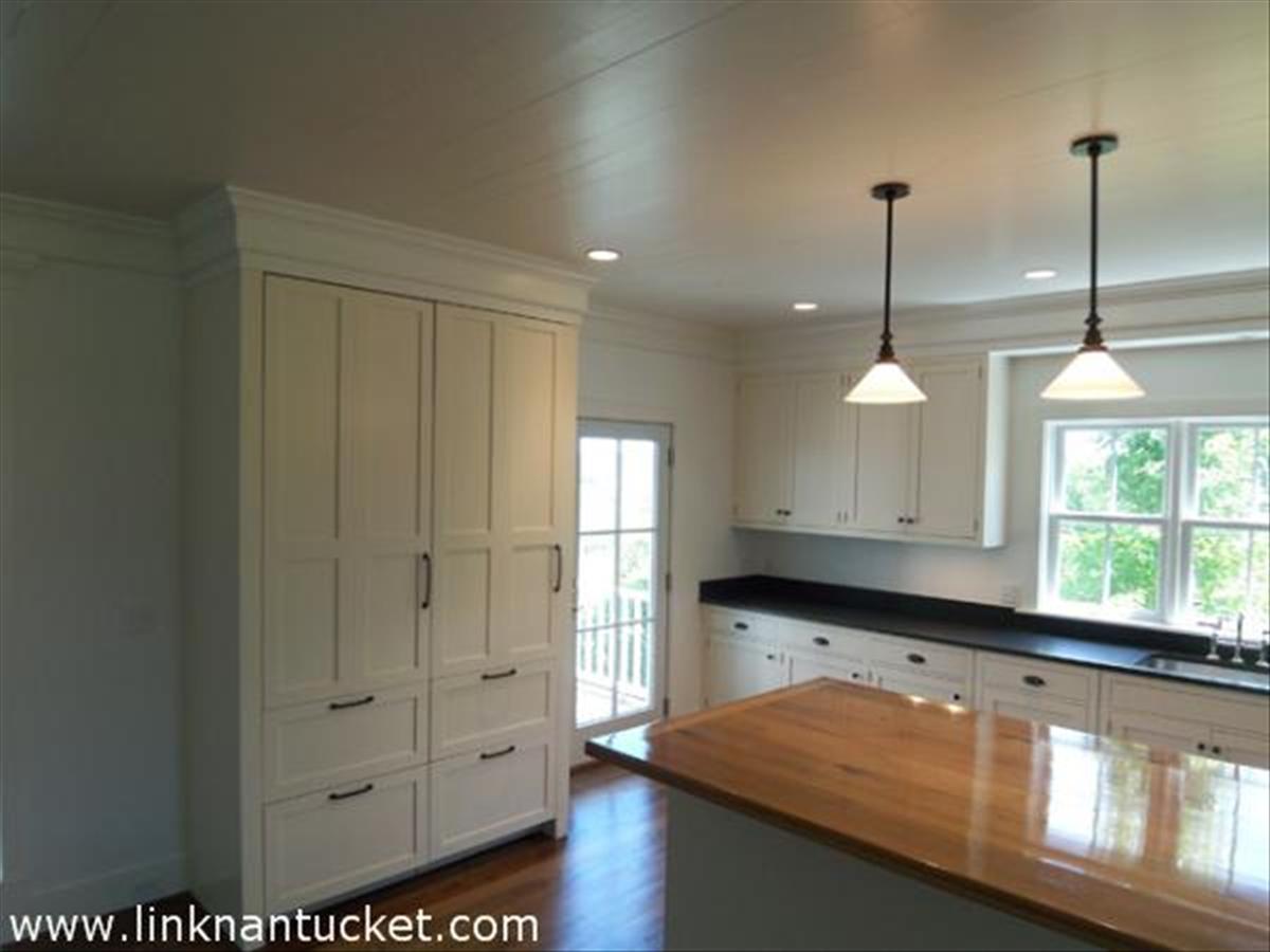 29 Pilgrim Road Nantucket, MA 02554 - Photo 7 of 21 Gallery Image 7