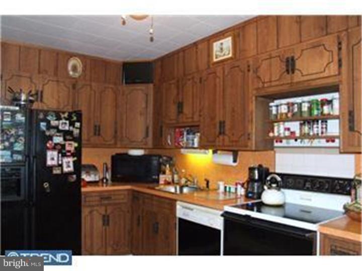 210 Locktown Road Flemington, NJ 08822 - Photo 7 of 12