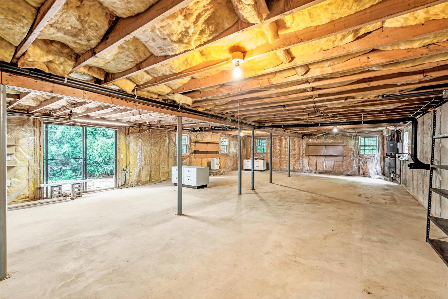 97 Headwaters Road Centerville, MA 02632 - Photo 40 of 44 a big room with closet and a bed