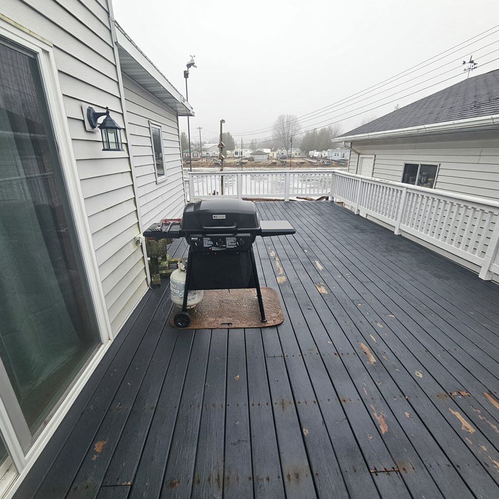 408 North Water Street Algoma, WI 54201 - Photo 23 of 32