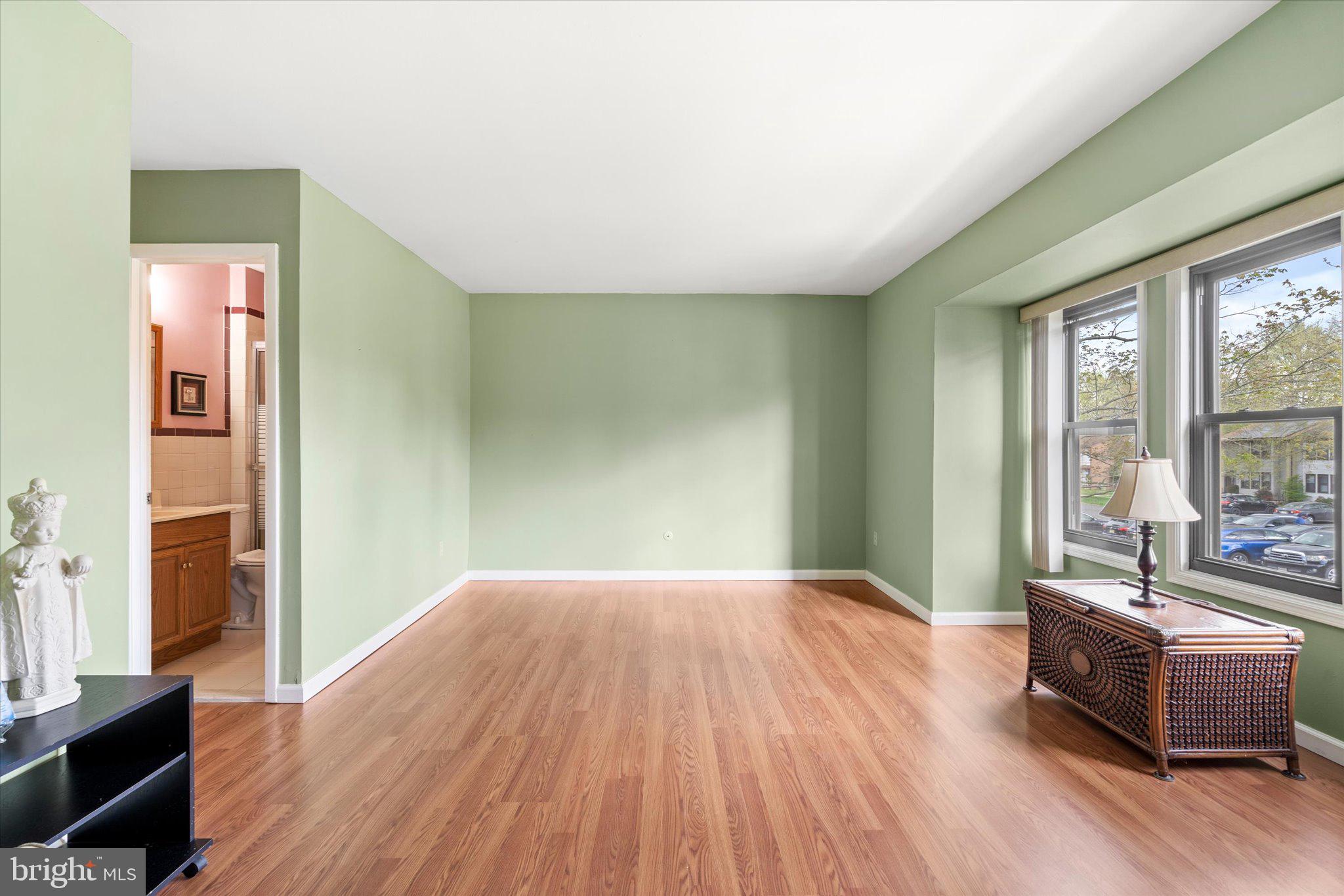 544 Fairfield Road East Windsor, NJ 08520 - Photo 17 of 24 Gallery Image 17
