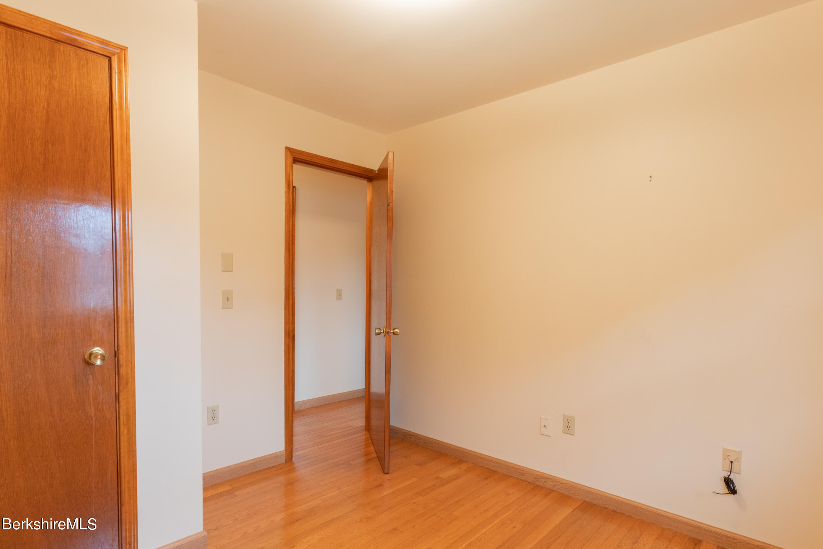 66 Winesap Road Pittsfield, MA 01201 - Photo 27 of 38 Bedroom 2
