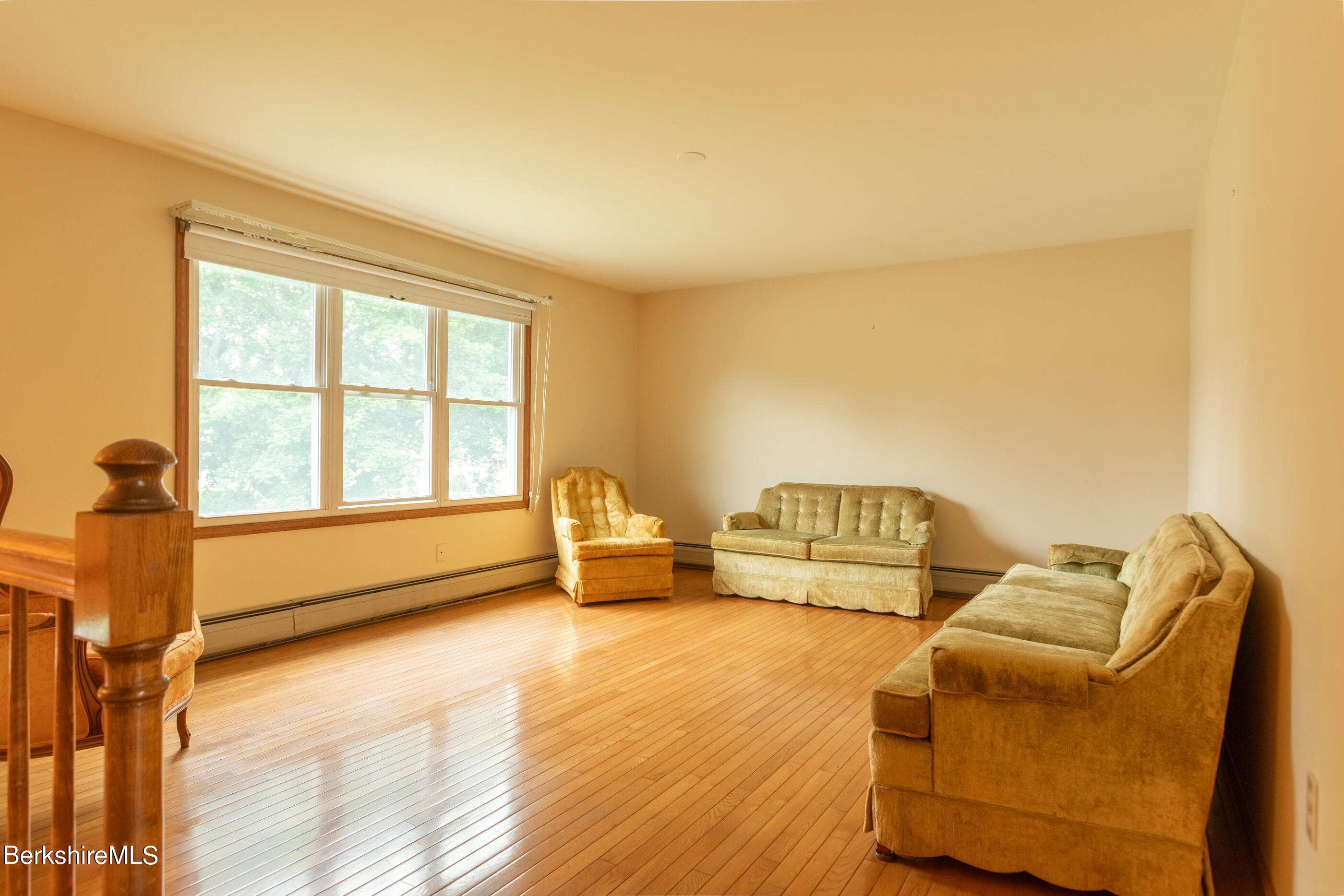 66 Winesap Road Pittsfield, MA 01201 - Photo 9 of 38 Living Room