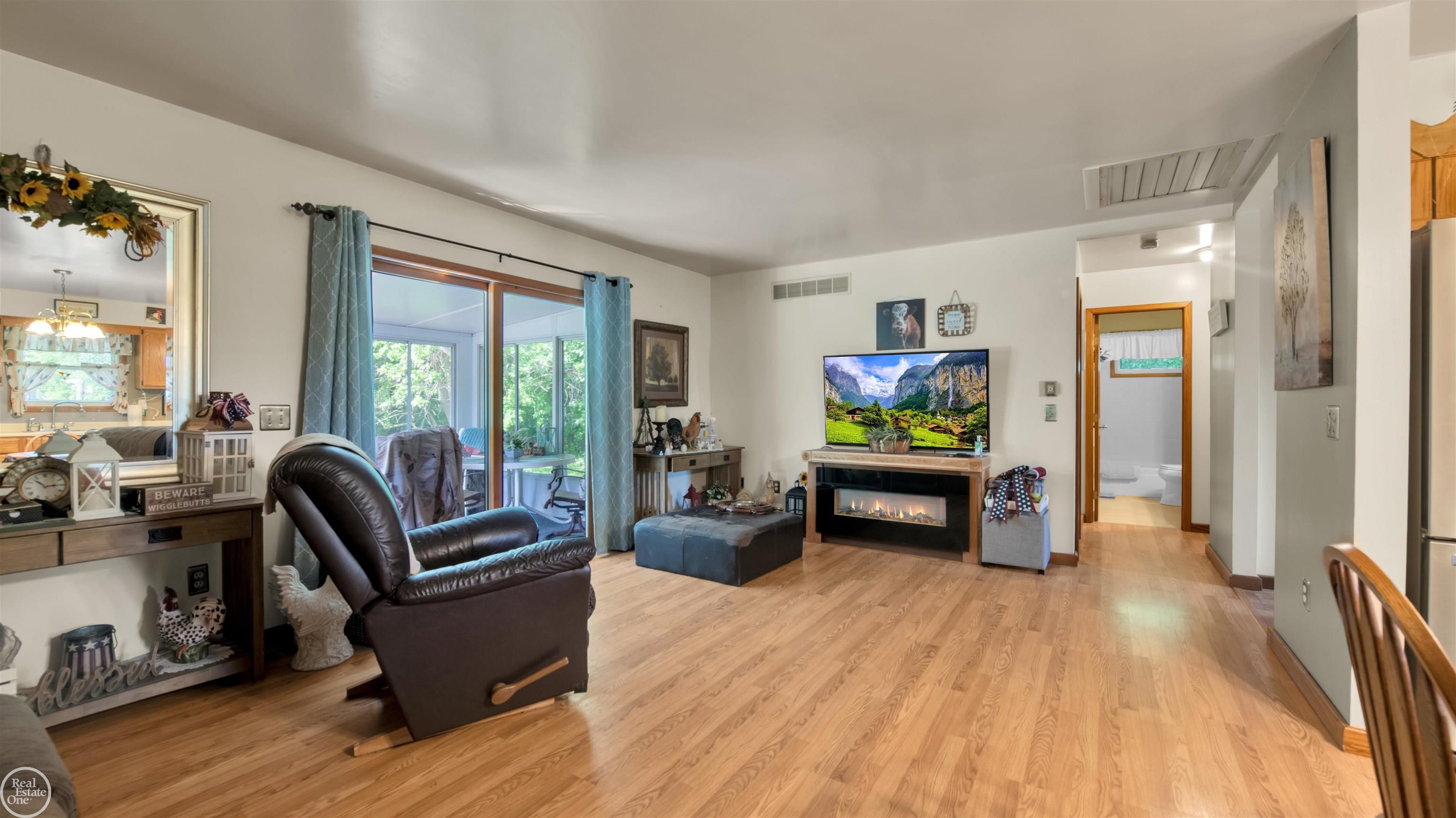 13533 Hough Road Allenton, MI 48002 - Photo 30 of 41 50177862-d679a165-5b95-445c-8bc7-4ef5e61d82df.JPG