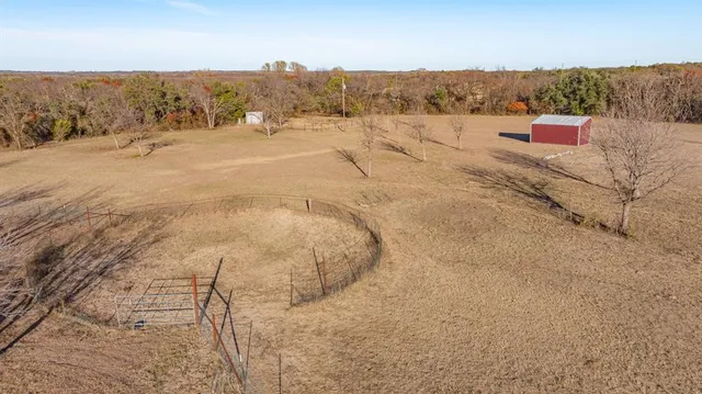 $935,000 | 4286 County Road 156, Bluff Dale, TX 76433