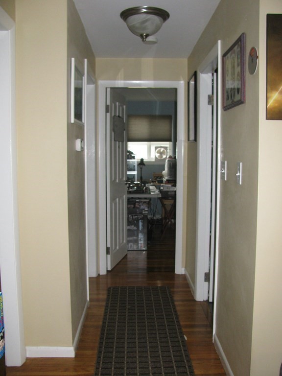 22 Baniulis Road Billerica, MA 01821 - Photo 6 of 17 Gallery Image 6