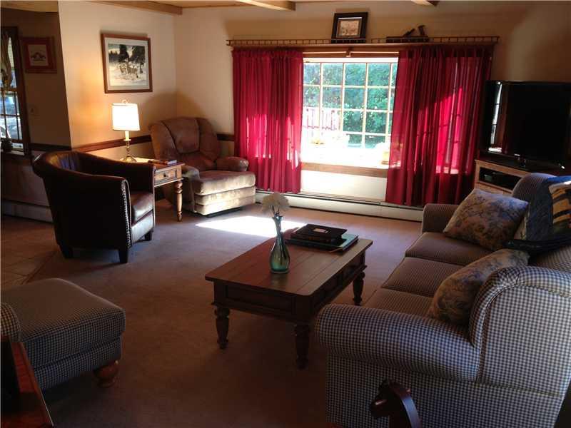 302 Ferry Road Saco, ME 04072 - Photo 10 of 22 Den/Family/Great Room.