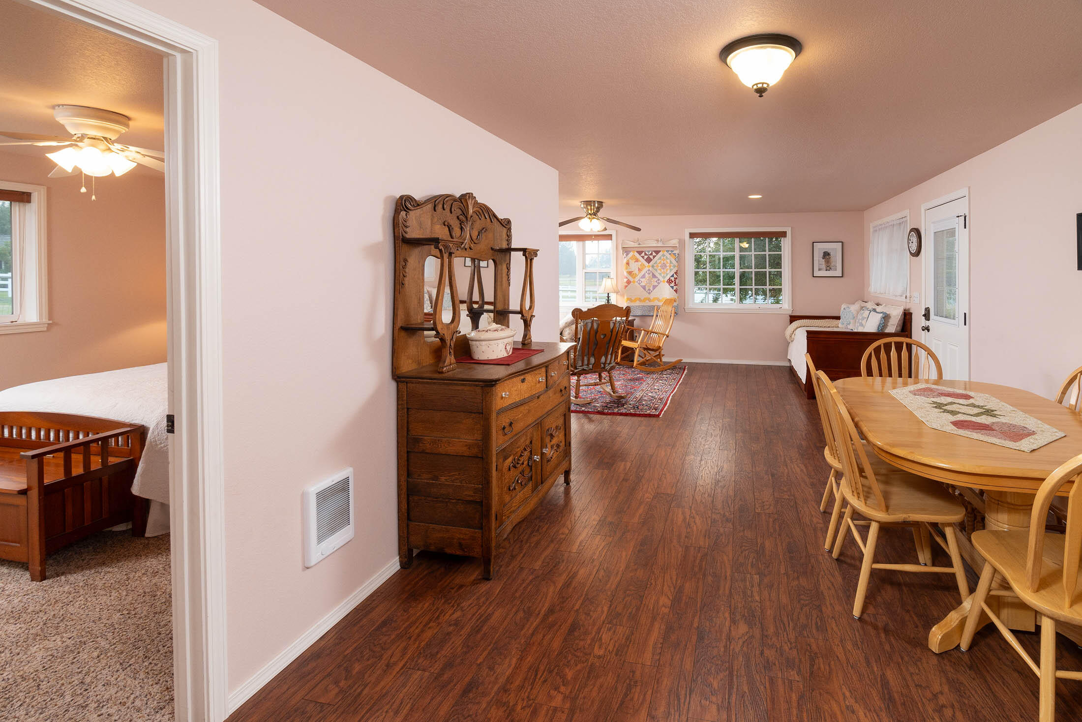 21665 Old Red Road Bend, OR 97702 - Photo 20 of 34 In-law suite dining area.
