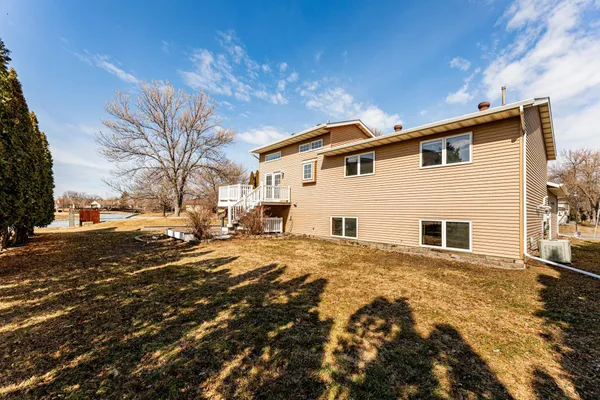$372,000 | 61 Fremont Drive South, Fargo, ND 58103