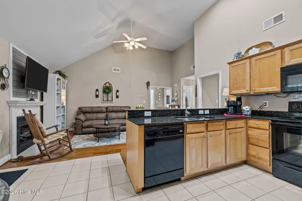 $355,000 | 611 Flybridge Lane, Beaufort, NC 28516