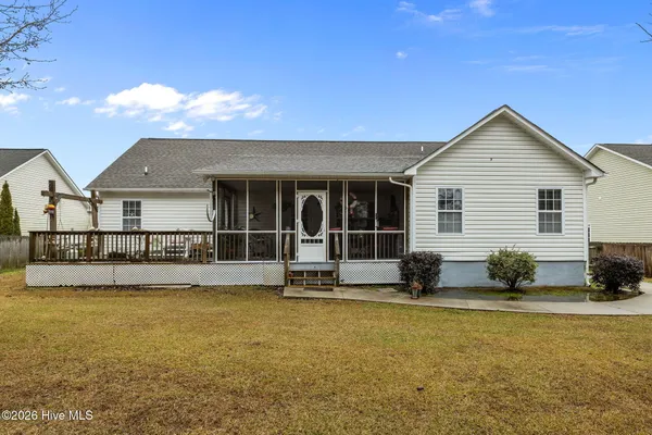 $355,000 | 611 Flybridge Lane, Beaufort, NC 28516