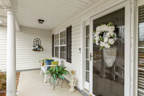 $355,000 | 611 Flybridge Lane, Beaufort, NC 28516