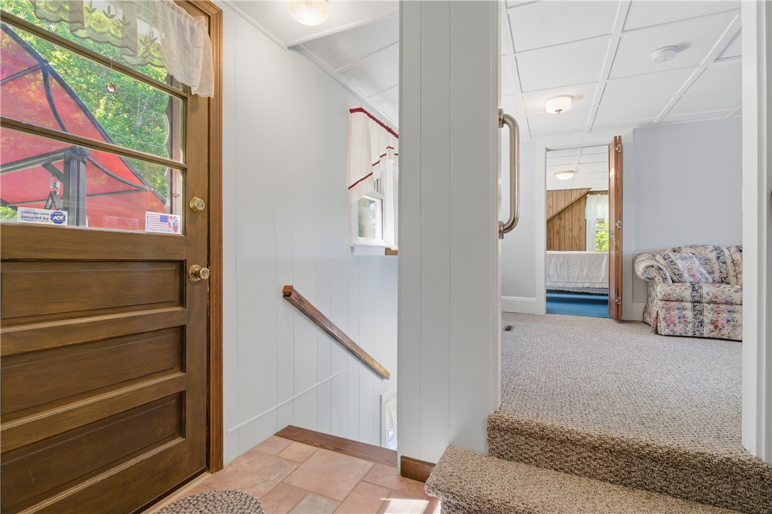 585 Reservoir Road Burrillville, RI 02859 - Photo 30 of 49