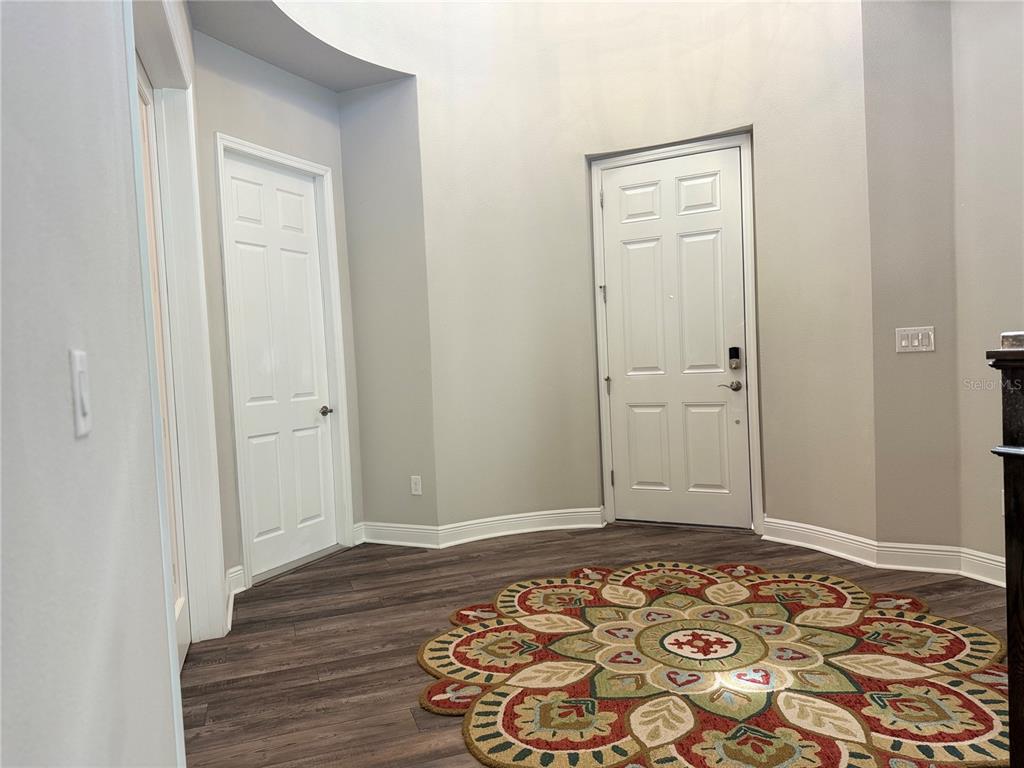 7004 Mainland Avenue Apollo Beach, FL 33572 - Photo 12 of 67