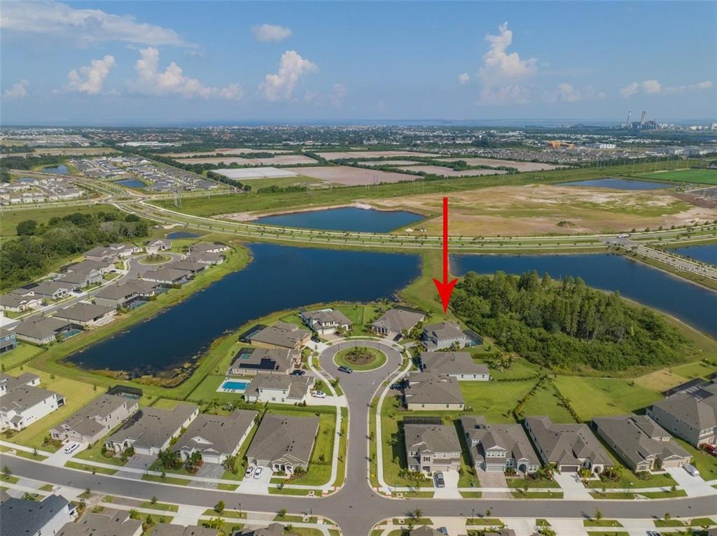 7004 Mainland Avenue Apollo Beach, FL 33572 - Photo 61 of 67 a view of an ocean and a building