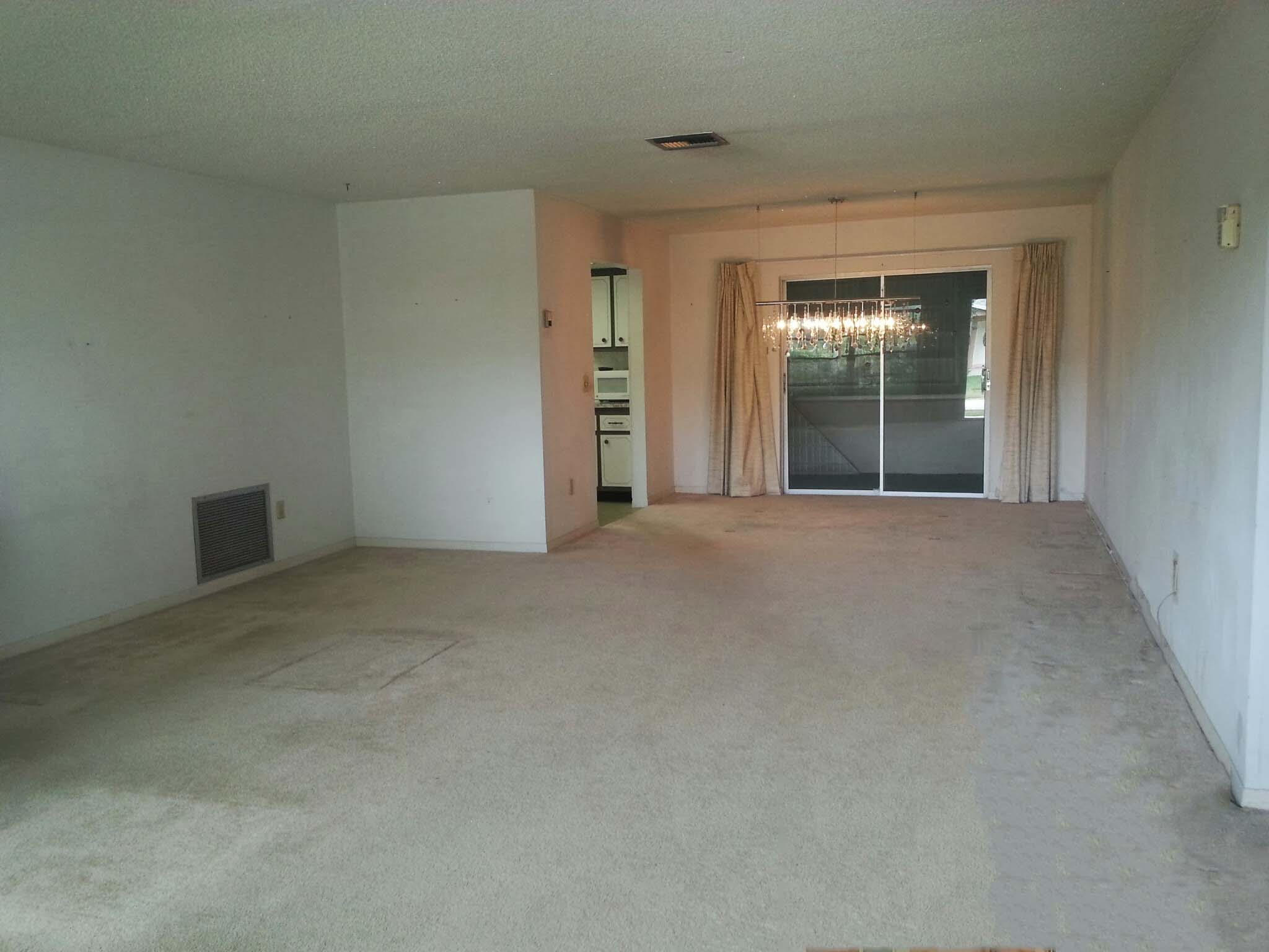 9044 Southwest 1st Drive Boca Raton, FL 33428 - Photo 3 of 7 20140110_113654
